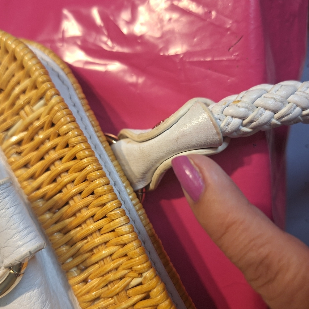 Elliott Lucca White and Tan  Shoulder Bag - Picture 11 of 14